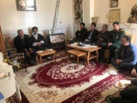 عیادت مسوولین شهرستان از جانباز حمله تروریستی سیستان و بلوچستان 